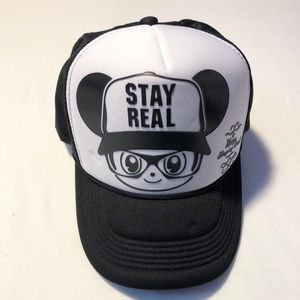 NWOT Stay Real “keep slaying real” Trucker hat